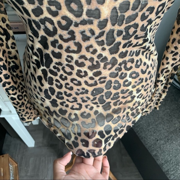 Express// leopard top size small - Picture 6 of 9